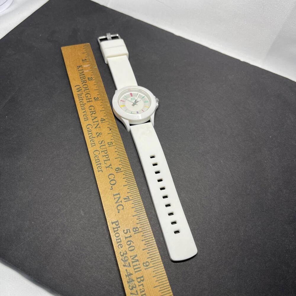 Skechers White Watch & Band Unisex 40mm SR6080W Water Resistant New Battery - Picture 8 of 8